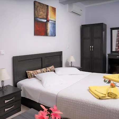 Infinity * Kato Pavliana