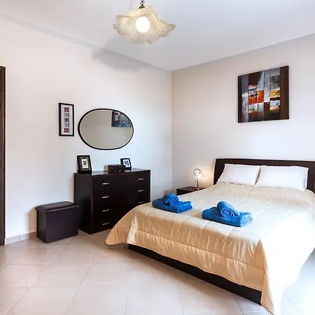 Villa Infinity *